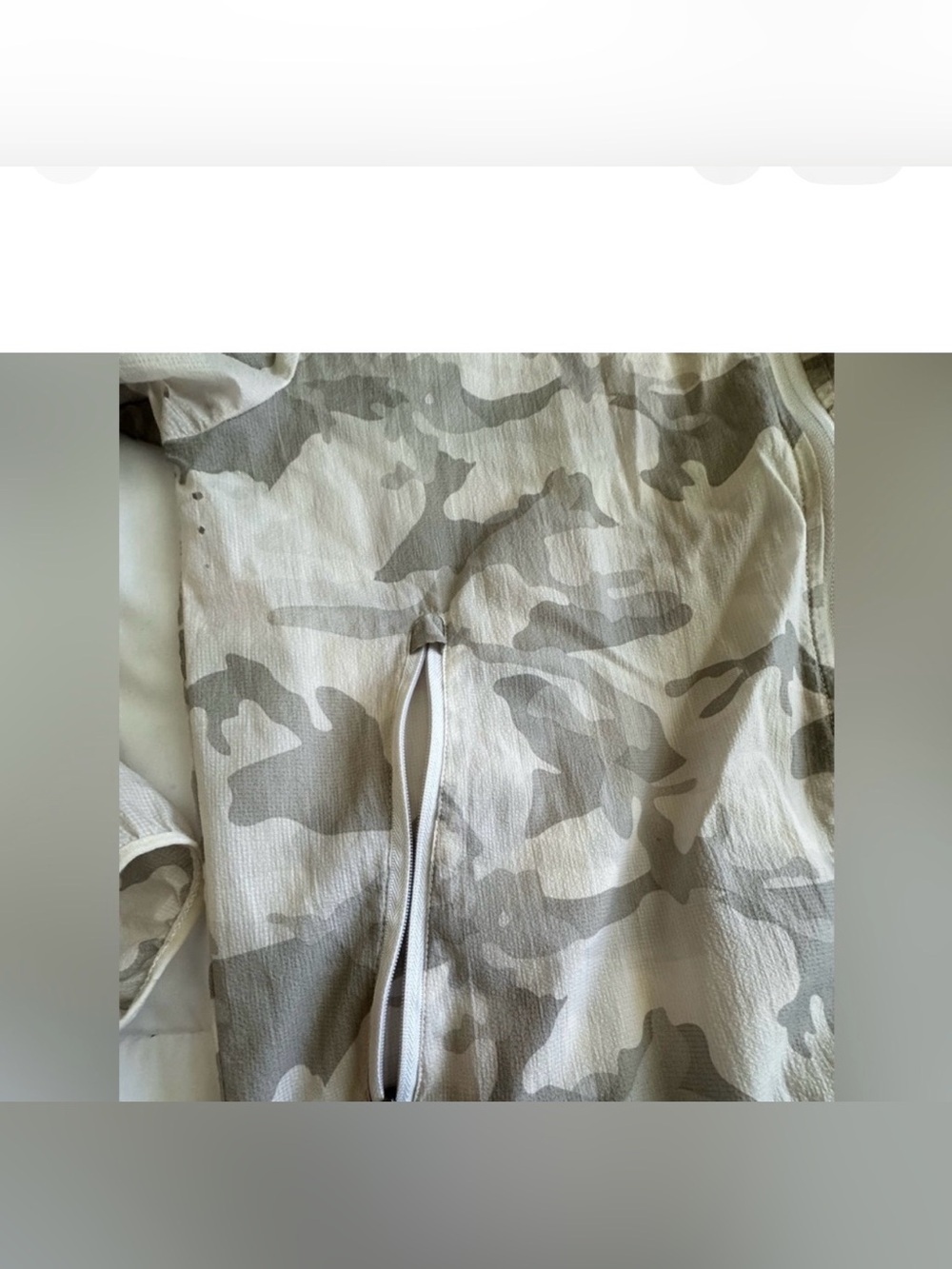 Champion Gray Camouflage Hooded Jacket Women - Picture 8 of 9
